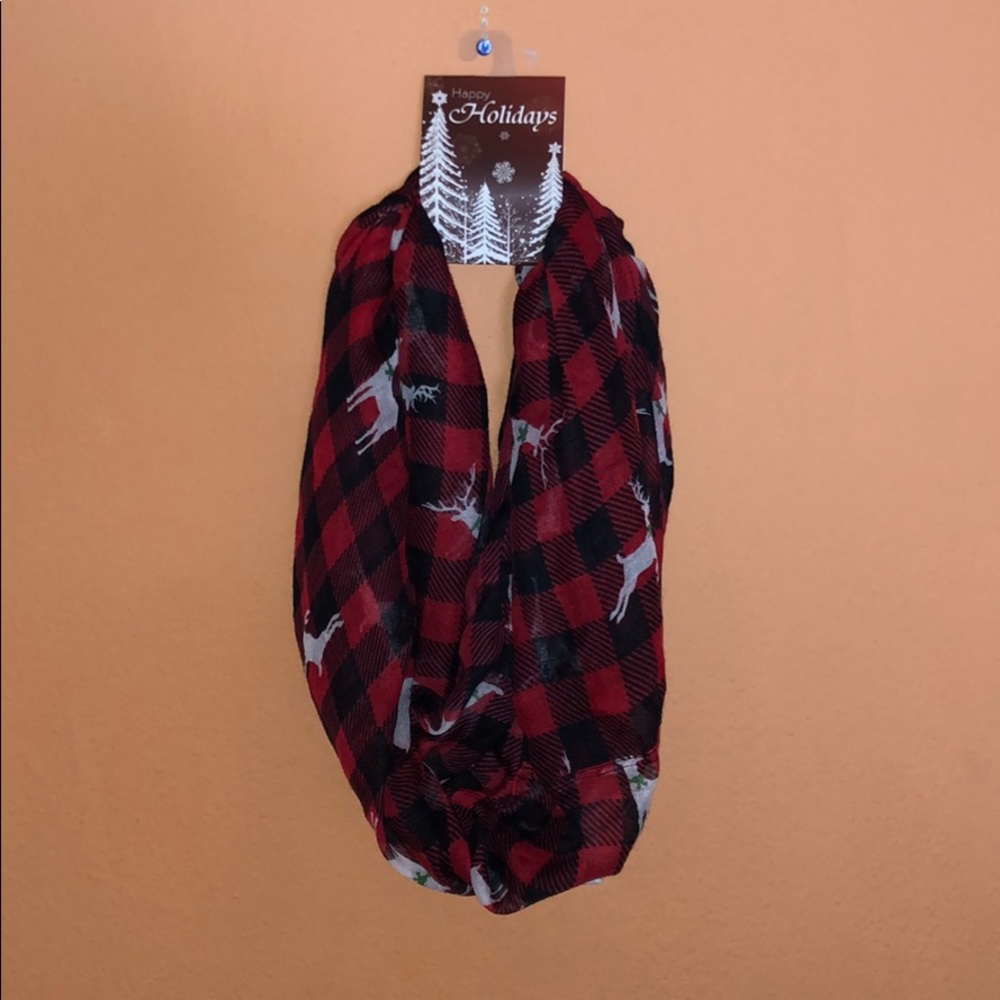 David and Young reindeer infinity scarf